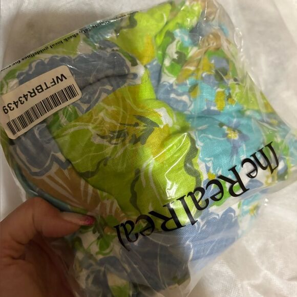 Floral Puff Sleeve Tie-Front Top - Picture 6 of 6